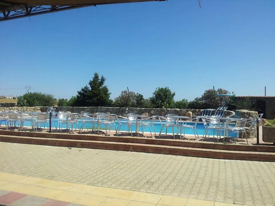 Riu Sa Murta Elmas مزرعة للإقامة